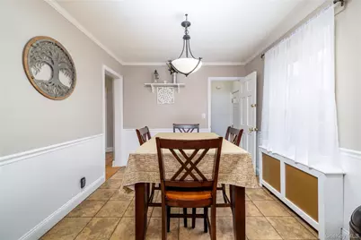 934 Hancock Street, Franklin Square, NY 11010 - Photo 6