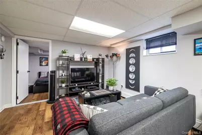 934 Hancock Street, Franklin Square, NY 11010 - Photo 22