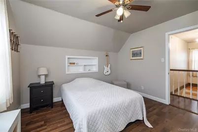 934 Hancock Street, Franklin Square, NY 11010 - Photo 18
