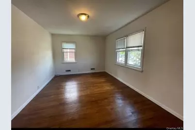 166-12 Union Turnpike, Fresh Meadows, NY 11366 - Photo 14