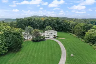 111 Ayr Rd, Chester, NY 10918 - Photo 2
