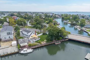 15 E Lincoln Ave, Massapequa, NY 11758 - Photo 6