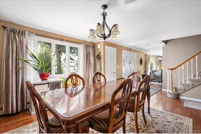 15 E Lincoln Avenue, Massapequa, NY 11758 - Photo 14