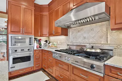 251-35 52nd Avenue, Little Neck, NY 11362 - Photo 16
