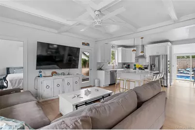 253 Cottage Walk, Ocean Beach, NY 11770 - Photo 8