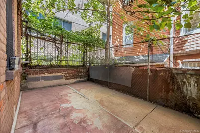 1893 Longfellow Avenue, Bronx, NY 10460 - Photo 30