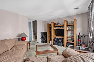 219 Admiral Ln, Bronx, NY 10473 - Photo 12