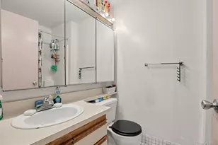 219 Admiral Ln, Bronx, NY 10473 - Photo 32