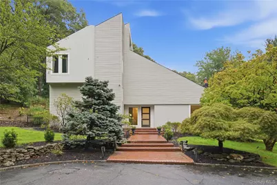 8 Target Rock Road, Lloyd Harbor, NY 11743 - Photo 1