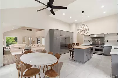 8 Target Rock Road, Lloyd Harbor, NY 11743 - Photo 10
