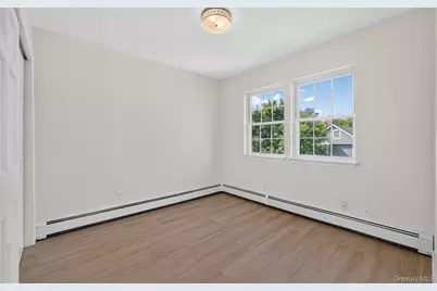 8548 257th Street, Floral Park, NY 11001 - Photo 28