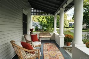 17 Garden St, Red Hook, NY 12571 - Photo 2