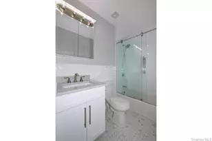 105 Overton Ave, Sayville, NY 11782 - Photo 8