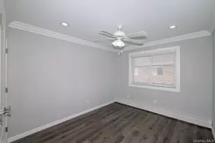 105 Overton Ave, Sayville, NY 11782 - Photo 6