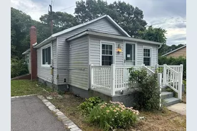 253 Railroad Avenue, Center Moriches, NY 11934 - Photo 2