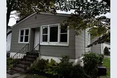 99 Central Avenue, Port Jefferson Station, NY 11776 - Photo 18