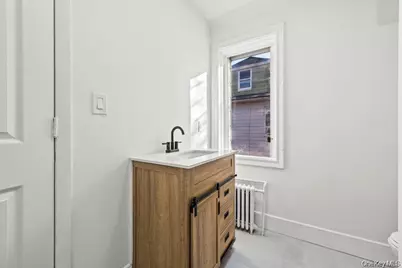 22 Chestnut Place, Mount Vernon, NY 10553 - Photo 12