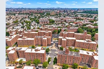 1476 White Plains Road, Bronx, NY 10462 - Photo 12