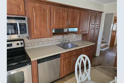 950 Linkwood Drive, Baldwin, NY 11510 - Photo 18