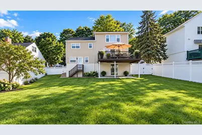 173 Pembrook Drive, Yonkers, NY 10710 - Photo 12