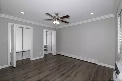 65 Island Boulevard #65D, Bohemia, NY 11716 - Photo 6