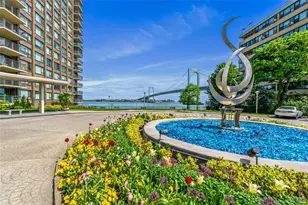 166-25 Powells Cove Blvd, Whitestone, NY 11357 - Photo 2
