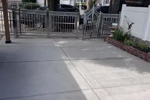 131-43 134th St, Ozone Park, NY 11420 - Photo 4