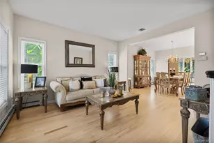 20 Millennium Ct, Bohemia, NY 11716 - Photo 10