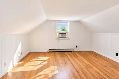 136 Sherman Avenue, Hawthorne, NY 10532 - Photo 12