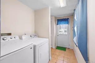 73 Ridgewood Ave, Selden, NY 11784 - Photo 14