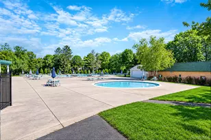 147 Fairview Cir, Middle Island, NY 11953 - Photo 6
