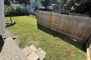 275 Robinson Ave, Newburgh, NY 12550 - Photo 16