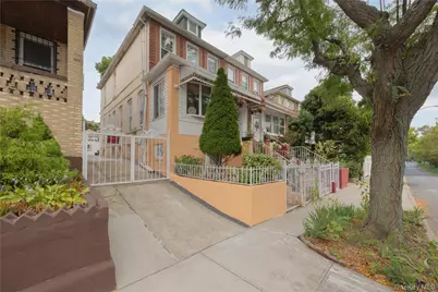 3214 Fenton Avenue, Bronx, NY 10469 - Photo 2