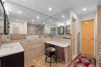 13508 228th Street, Springfield Gardens, NY 11413 - Photo 24