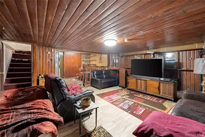 13508 228th Street, Springfield Gardens, NY 11413 - Photo 32