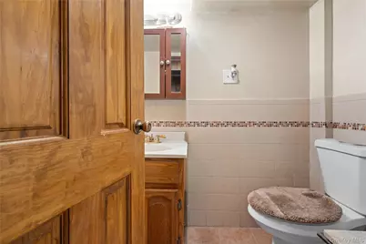 13508 228th Street, Springfield Gardens, NY 11413 - Photo 26