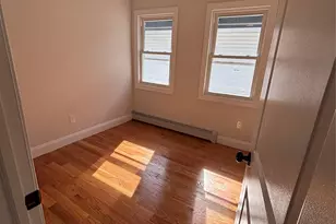 94-28 209th St, Queens Village, NY 11428 - Photo 10