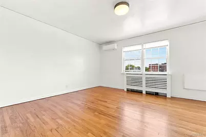 7351 Utopia Parkway, Fresh Meadows, NY 11366 - Photo 12