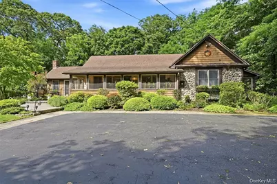 2064 N Country Road, Wading River, NY 11792 - Photo 2