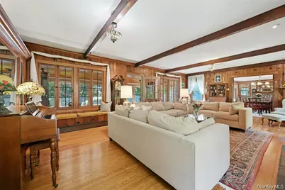 2064 N Country Road, Wading River, NY 11792 - Photo 10