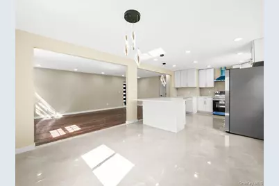 9 Honeysuckle, Kings Park, NY 11754 - Photo 10