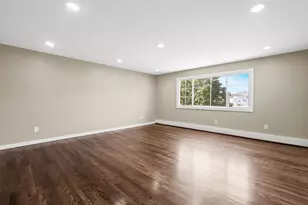 9 Honeysuckle, Kings Park, NY 11754 - Photo 4