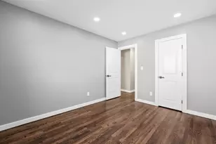 9 Honeysuckle, Kings Park, NY 11754 - Photo 18