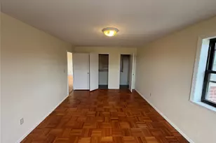 25 Shady Glen Ct, New Rochelle, NY 10805 - Photo 10