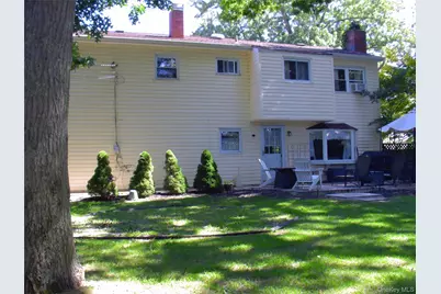 1288 Waverly Avenue, Farmingville, NY 11738 - Photo 16