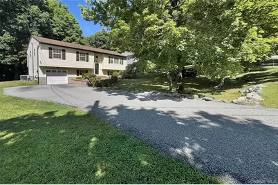 51 Prospect Street, Monroe, NY 10950 - Photo 2