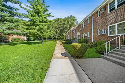 230-04 Kingsbury Avenue #A, Oakland Gardens, NY 11364 - Photo 4