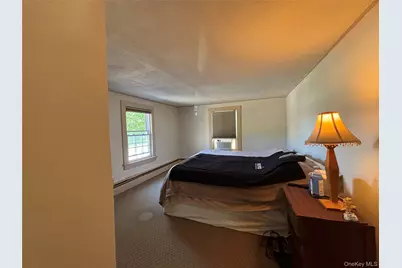 197 S 7th Street, Lindenhurst, NY 11757 - Photo 14