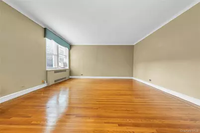118-11 84 Avenue #406, Kew Gardens, NY 11415 - Photo 6
