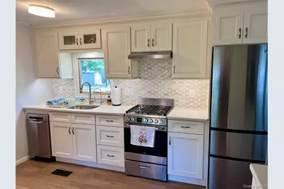 433 Mill Road #91, Calverton, NY 11933 - Photo 10